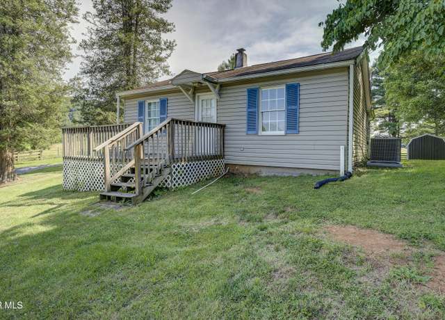 Property at 1277 Cooks Valley Rd, Kingsport, TN 37664, 2 beds, 1 bath