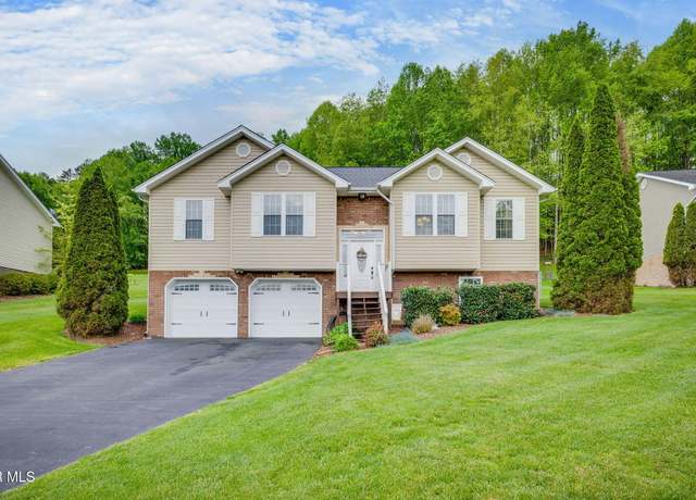 Property at 113 Millard Ln, Blountville, TN 37617, 3 beds, 3 baths