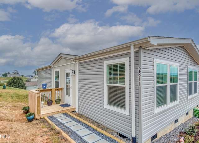 Property at 2311 Serenity Ct, Kingsport, TN 37665, 2 beds, 2 baths