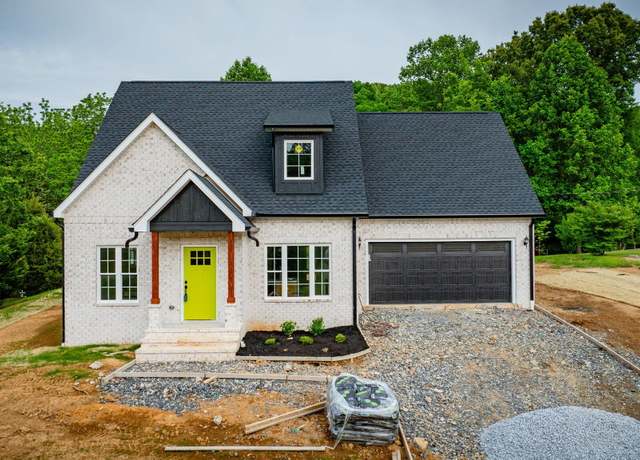 Property at 105 Mitchell Creek Dr, Jonesborough, TN 37659, 3 beds, 2.5 baths