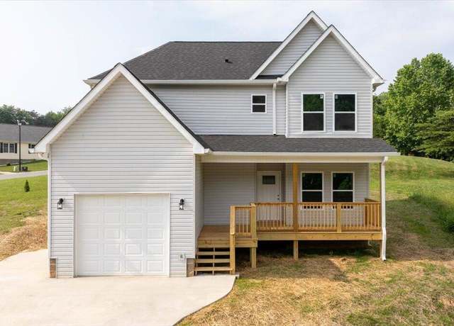 Property at 215 Brighton Pl, Bristol, TN 37620, 3 beds, 2.5 baths