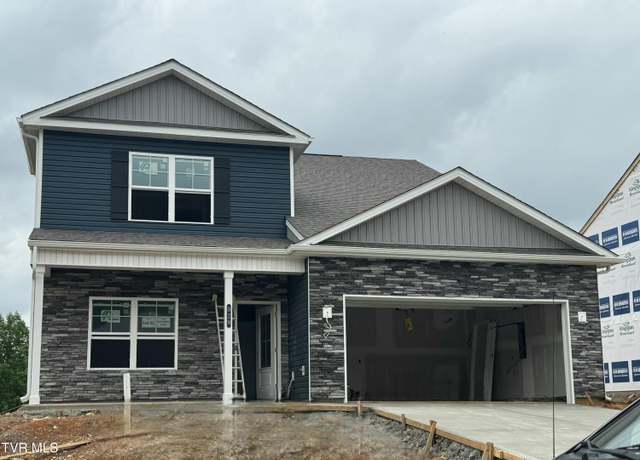 Property at 929 O'hara Ct, Blountville, TN 37617, 5 beds, 2.5 baths