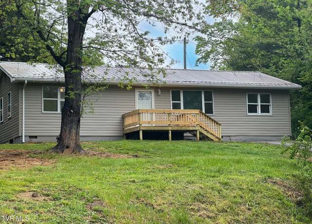 Property at 406 Cecil St, Pennington Gap, VA 24277, 2 beds, 1 bath