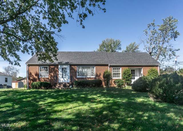 Property at 1021 Tusculum Blvd. Blvd, Greeneville, TN 37745, 4 beds, 2 baths
