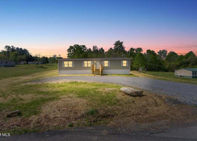Property at 113 Hicks Dr Dr, Johnson City, TN 37615, 3 beds, 2 baths