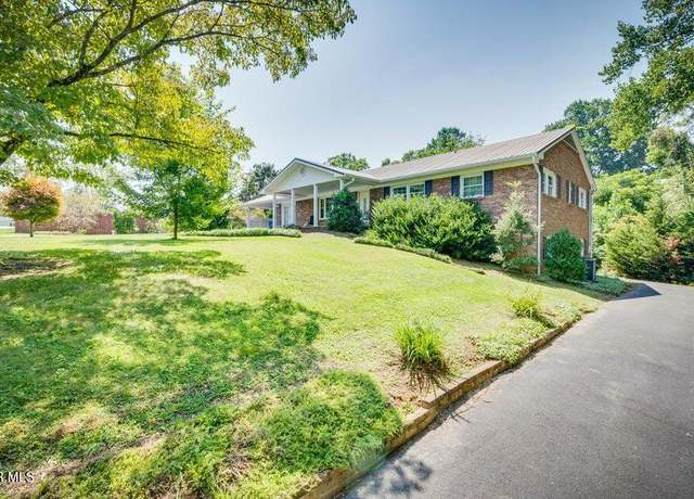 Property at 103 Forest Dr, Jonesborough, TN 37659, 4 beds, 3 baths