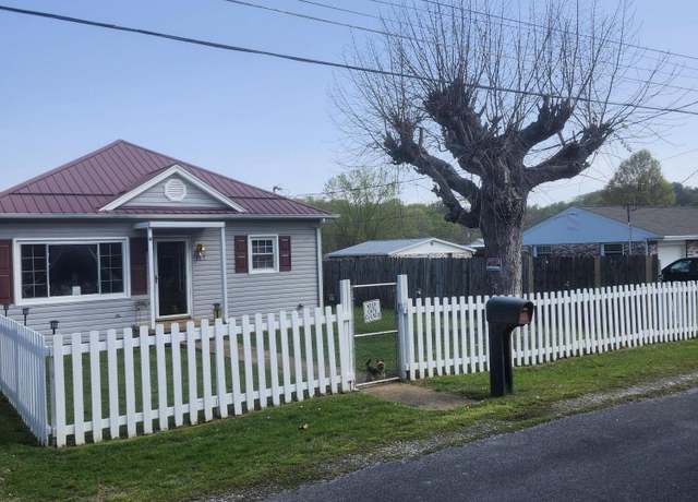 Property at 127 Banner St, Erwin, TN 37650, 2 beds, 1 bath