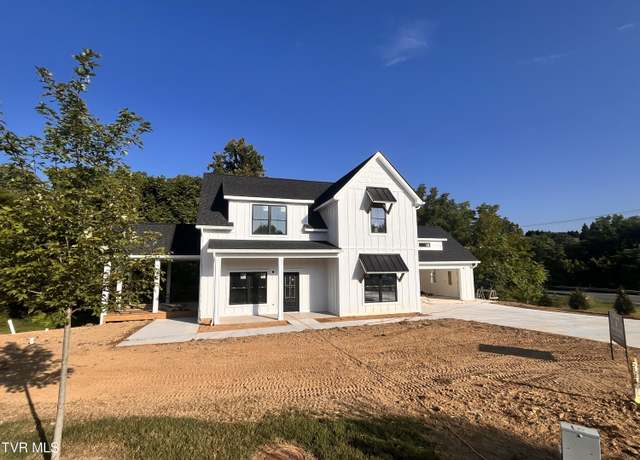 Property at 7 Celebration Ct. Ct, Johnson City, TN 37601, 4 beds, 3 baths