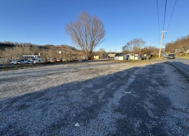 Property at 1903 G St, Elizabethton, TN 37643