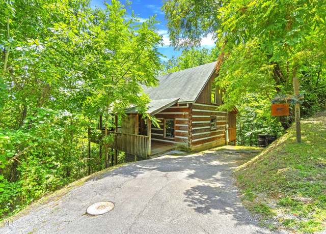 Property at 2109 Quail Run Way, Sevierville, TN 37876, 1 bed, 1.5 baths