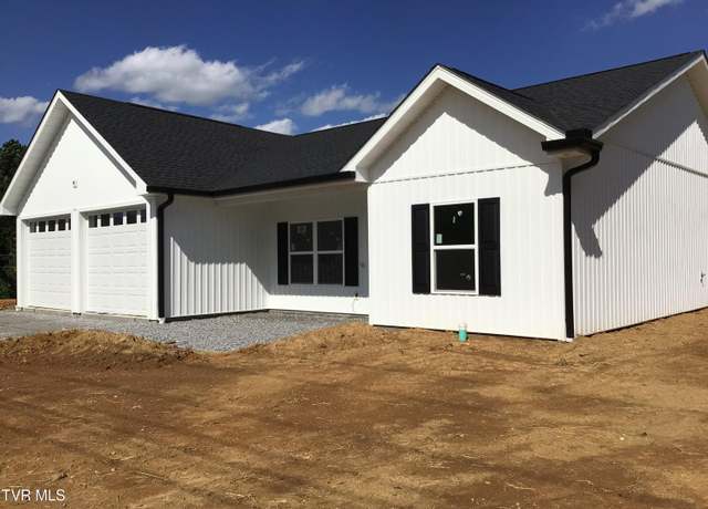 Property at 809 Asheville Hwy, Greeneville, TN 37743, 3 beds, 2 baths