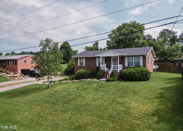 Property at 473 Britton Ave, Greeneville, TN 37743, 4 beds, 1.5 baths
