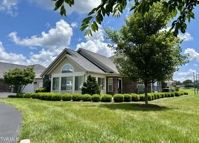 Property at 1620 Hatterdale Farm Road Rd #1620, Blountville, TN 37617, 2 beds, 2 baths