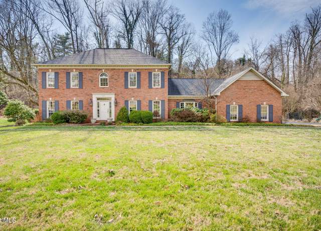 Property at 1221 Radcliffe Ave, Kingsport, TN 37664, 4 beds, 3.5 baths