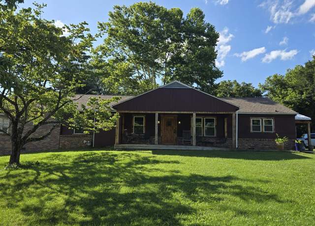 Property at 2616 Volunteer Pkwy, Bristol, TN 37620, 4 beds, 3 baths