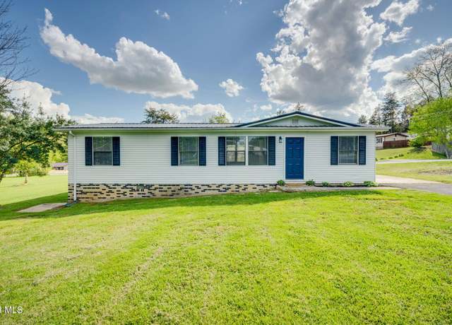 Property at 302 Calumet Ct, Kingsport, TN 37660, 3 beds, 2 baths