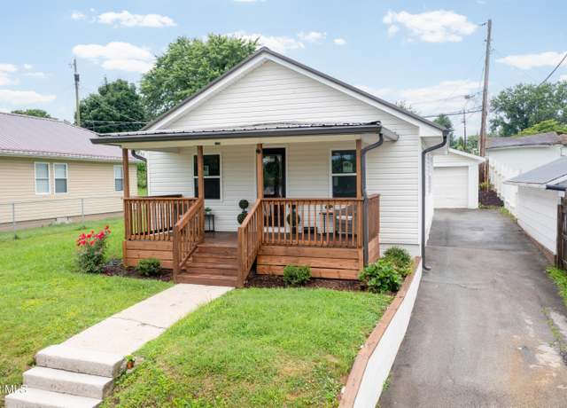 Property at 1205 Willow St, Kingsport, TN 37664, 3 beds, 2 baths