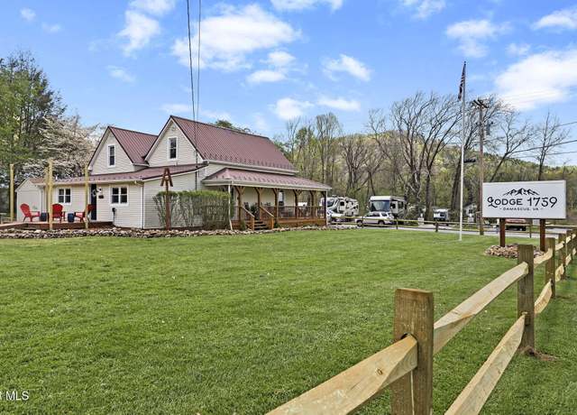 Property at 100 Railroad Ave, Damascus, VA 24236, 5 beds, 3 baths
