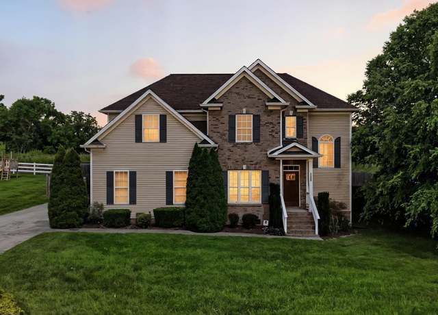 Property at 118 Ridgeview Meadows Dr, Johnson City, TN 37615, 4 beds, 3 baths
