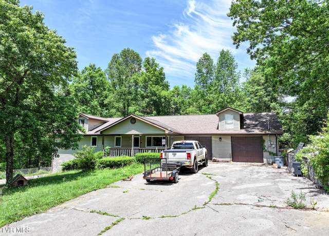 Property at 4240 Chavis Rd, Cosby, TN 37722, 4 beds, 2 baths