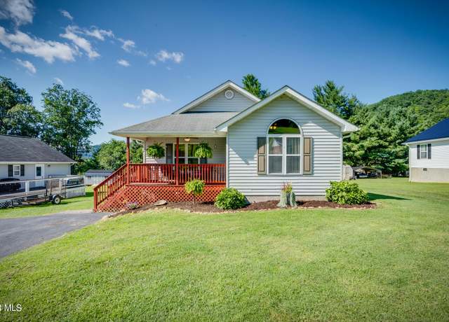Property at 244 Harris St, Erwin, TN 37650, 3 beds, 2 baths