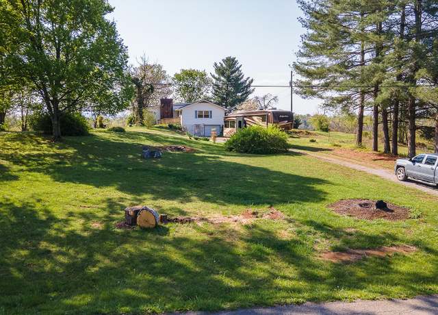Property at 875 Pates Hill Rd, Mosheim, TN 37818, 3 beds, 2 baths