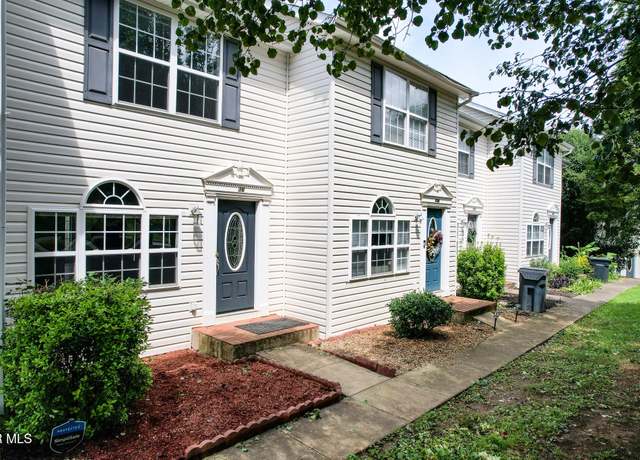 Property at 136 Amanda Ln, Bristol, TN 37620, 2 beds, 2.5 baths