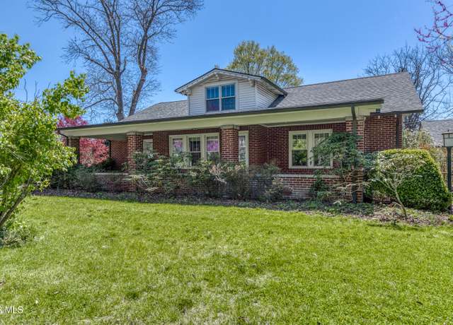 Property at 270 Valley St, Abingdon, VA 24210, 4 beds, 4 baths