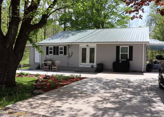 Property at 1116 Irondale Rd, Big Stone Gap, VA 24219, 3 beds, 1 bath