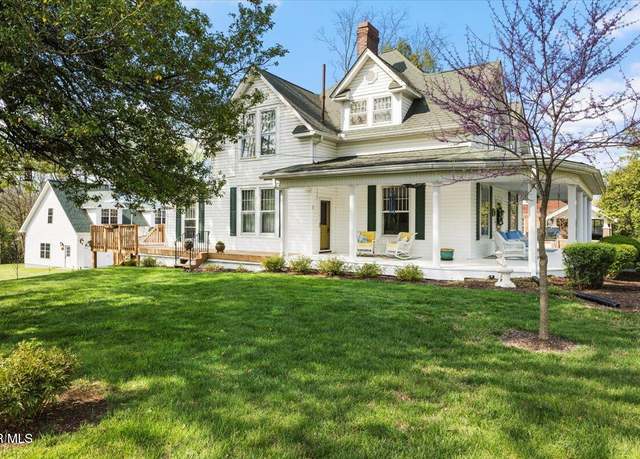 Property at 1604 Morningside Dr, Morristown, TN 37814, 4 beds, 2.5 baths