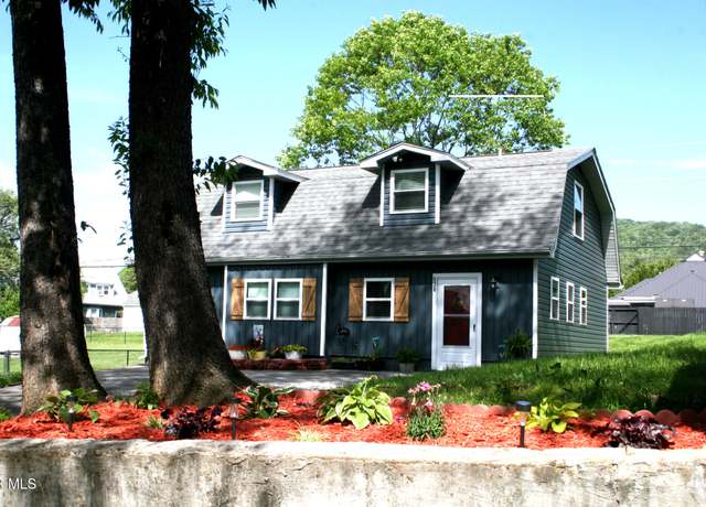 Property at 530 South Ave, Erwin, TN 37650, 3 beds, 2 baths