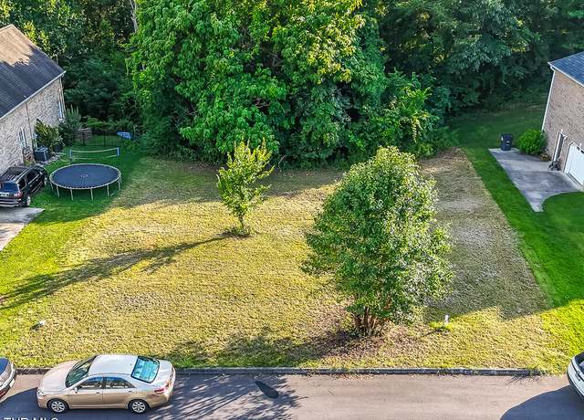Property at 1764 Buckingham Ct, Kingsport, TN 37660
