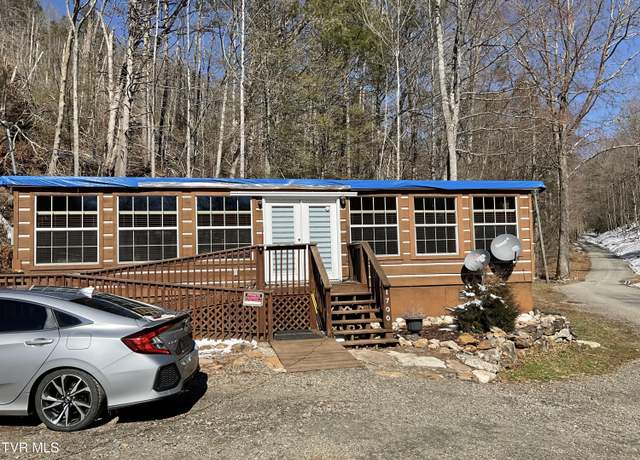 Property at 1700 Copperhead Hollow Rd, Mountain City, TN 37683, 1 bed, 1 bath