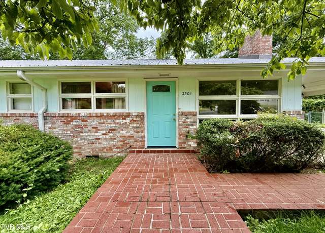 Property at 2301 Inglewood Dr, Kingsport, TN 37664, 3 beds, 1.5 baths