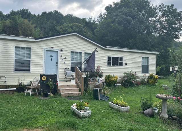Property at 336 Clarks Creek Rd, Jonesborough, TN 37659, 3 beds, 2 baths