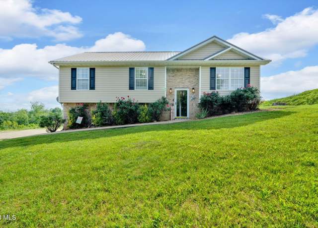Property at 61 Ridges Dr, Chuckey, TN 37641, 3 beds, 2 baths