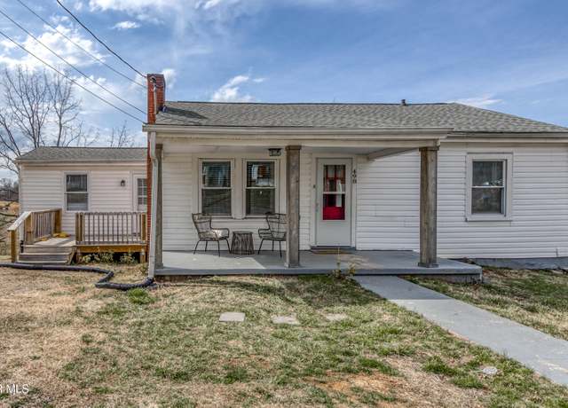 Property at 498 Texas Ave, Bristol, VA 24201, 3 beds, 2 baths