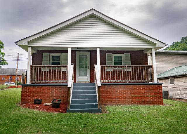Property at 2009 Tenneva St, Kingsport, TN 37665, 2 beds, 1 bath