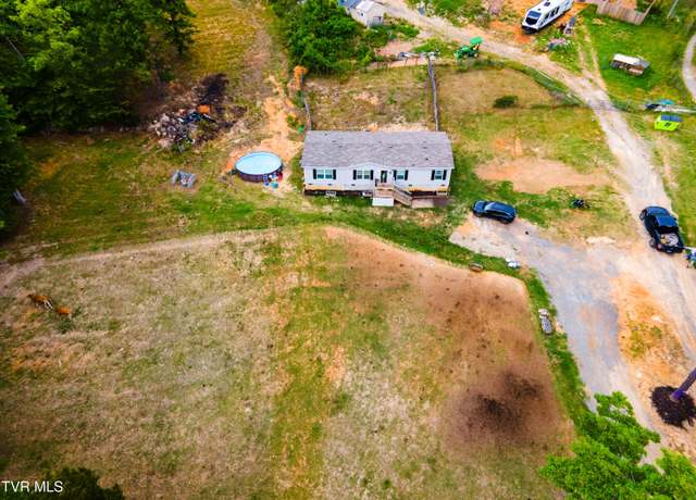 Property at 1029 Red Bud Ln, Rogersville, TN 37857, 4 beds, 2 baths