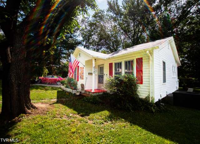 Property at 620 Scott St, Rogersville, TN 37857, 2 beds, 1 bath