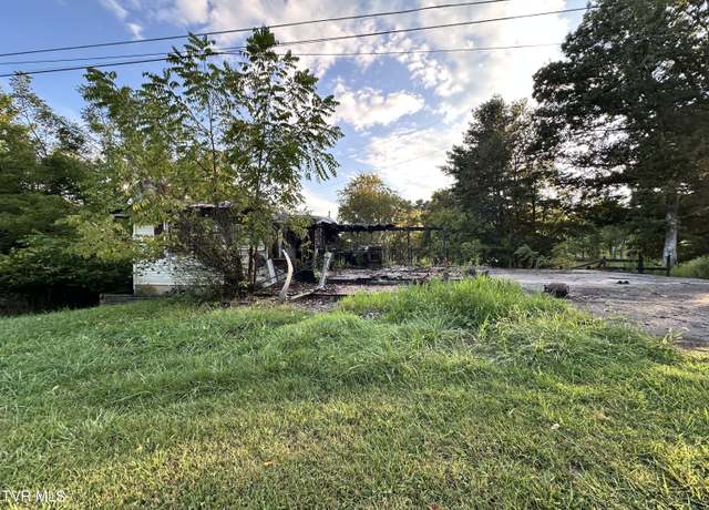 Property at 20029 Colonade Dr, Abingdon, VA 24210