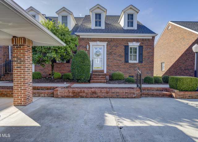 Property at 616 Franklin Square Ct Unit A, Johnson City, TN 37601, 2 beds, 2 baths