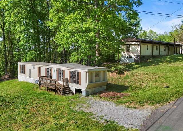 Property at 920 & 934 Parton Loop Loop, Greeneville, TN 37743, 2 beds, 1 bath