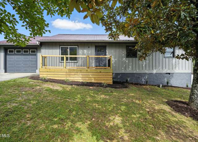 Property at 1108 Sourmash Dr, Kingsport, TN 37660, 3 beds, 2 baths