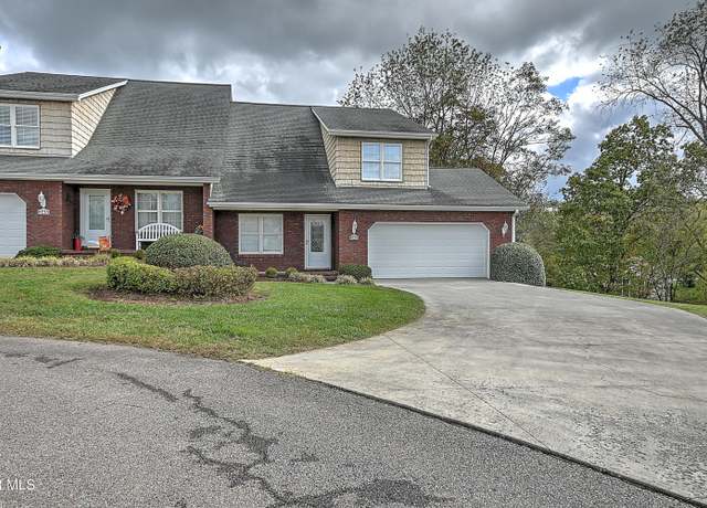 Property at 243 Saint Andrews Dr, Bristol, VA 24202, 3 beds, 3 baths