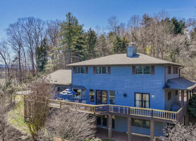 Property at 279 Lake Meadow Dr, Gray, TN 37615, 6 beds, 4.5 baths