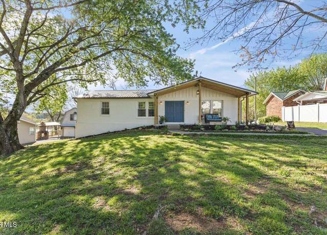 Property at 244 Holston View Dr, Rogersville, TN 37857, 3 beds, 2 baths