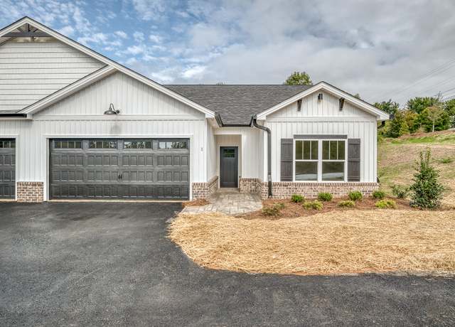 Property at 106 Klm Dr #8, Johnson City, TN 37615, 2 beds, 2 baths