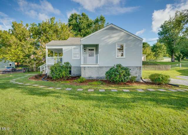 Property at 131 Franklin Dr, Blountville, TN 37617, 3 beds, 1 bath