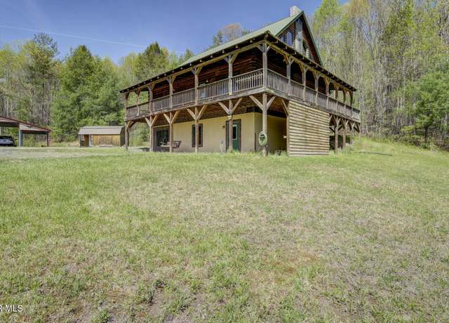 Property at 303 Valley View Acres, Mountain City, TN 37683, 3 beds, 3 baths